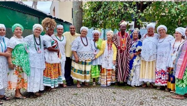 ‘Afrikerança’: projeto do Matriarcado Ancestral do Brasil é lançado em evento no Rio de Janeiro ‘Afrikerança’: projeto do Matriarcado Ancestral do Brasil é lançado em evento no Rio de Janeiro