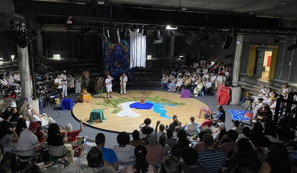 07-01 CV26 AnaCarolina (11)